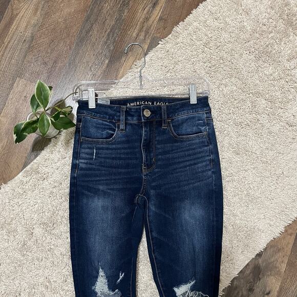 American Eagle Size 2 Short Dark Wash Distressed High Rise Jegging Skinny Jeans - Picture 2 of 6